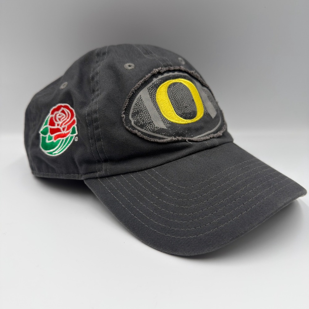 Nike Oregon Ducks Rose Bowl BCS‎ Hat Mens Gray Adjustable Strapback Distressed